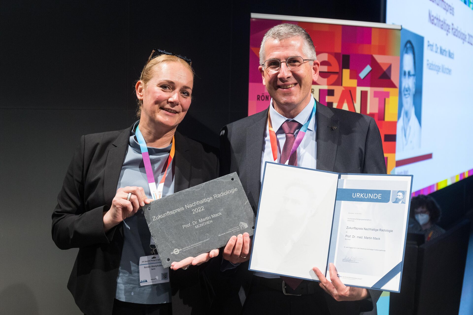 Besucher vor dem RMCC