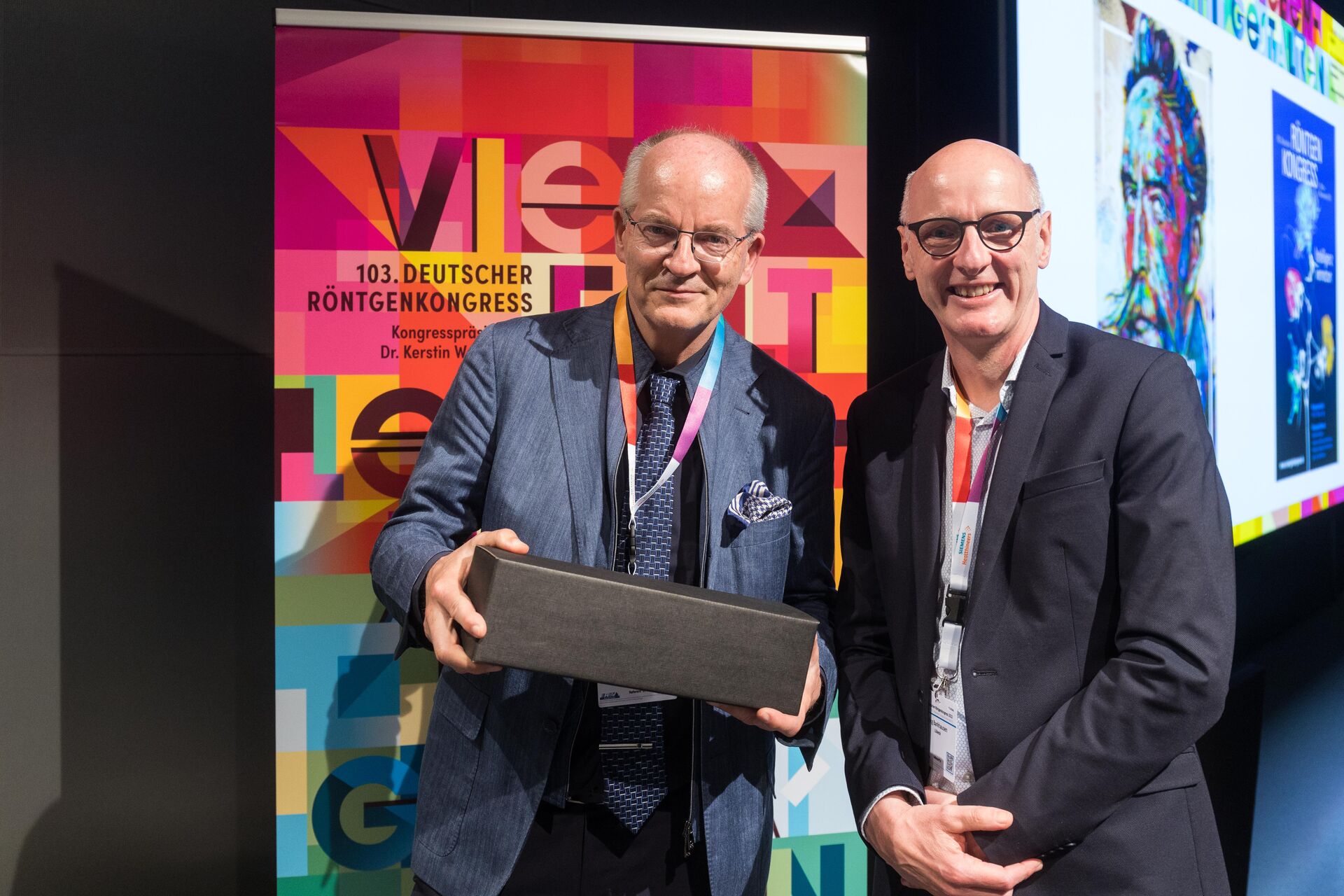 Besucher vor dem RMCC